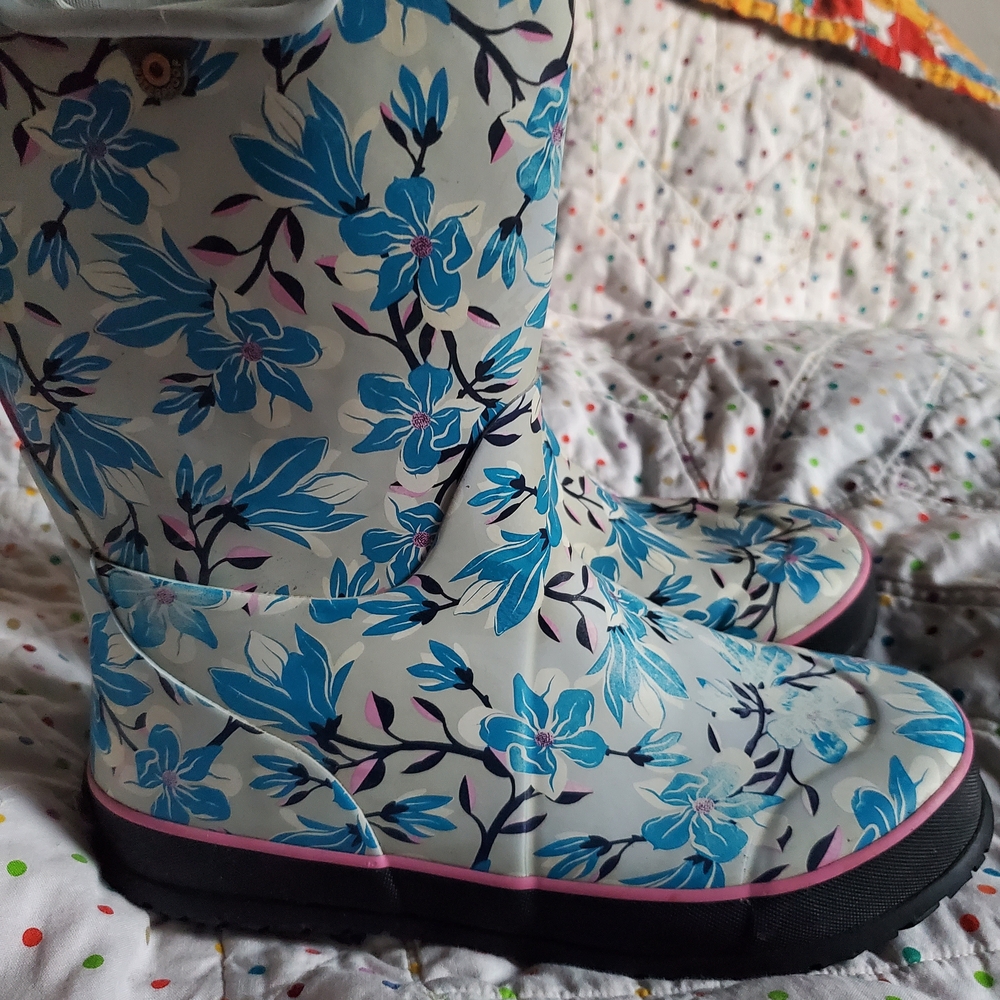 Magnolia Blue and White Floral Rain Boots